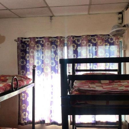 Care Dormitory Mumbai Ngoại thất bức ảnh